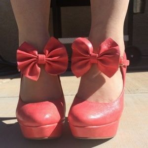 Peach Bow Heels